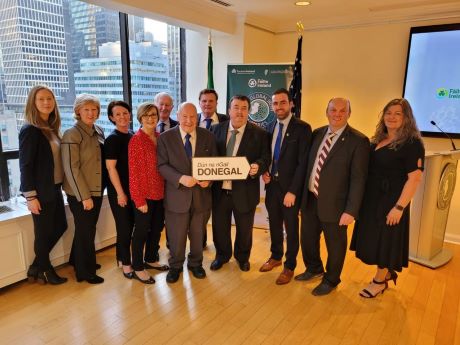 Minister Colm Brophy, Cathaoirleach of Donegal County Council, Cllr Jack Murray, Director of Economic Development Mr. Garry Martin and members of the Donegal Association of New York.
